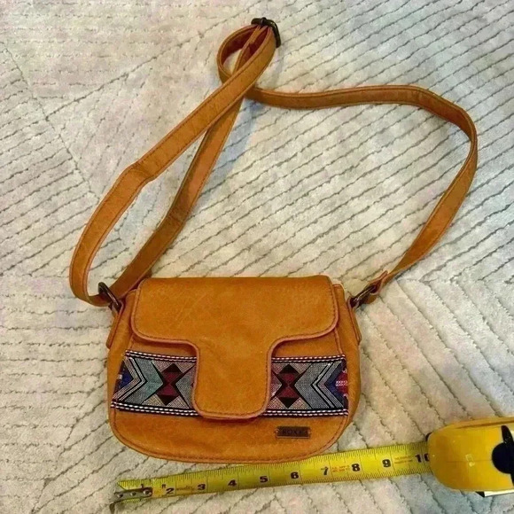 Roxy crossbody smaller size - Picture 3 of 7